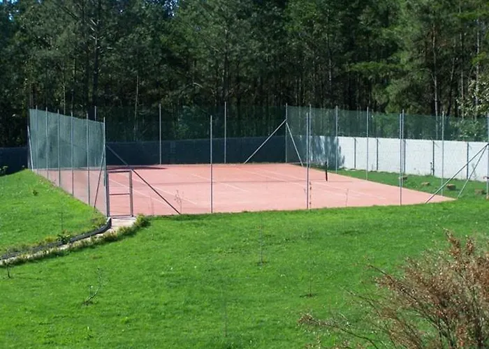 Turísticos San Breixo 3* Carballo