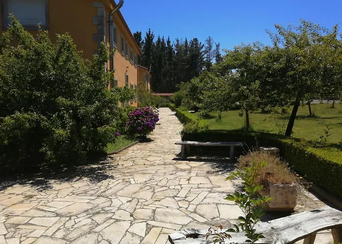 Turísticos San Breixo Apart-hotel Carballo